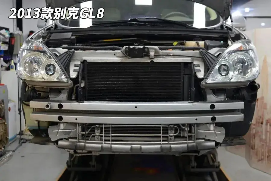 别克GL8：披着合资外衣的自主车，防撞梁居然用上了铝合金插图1