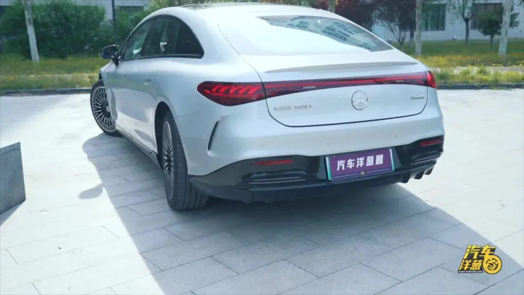 价值150万的电动车，开起来啥感觉？插图14