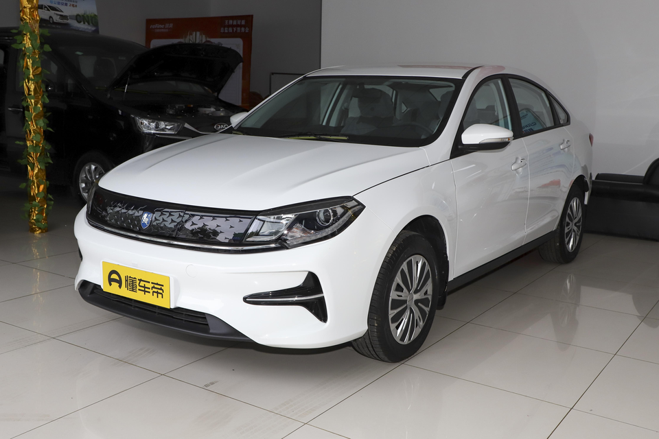 风行S60 EV多少钱一辆,风行S60 EV新车多少钱(实际价格、高配、低配) 