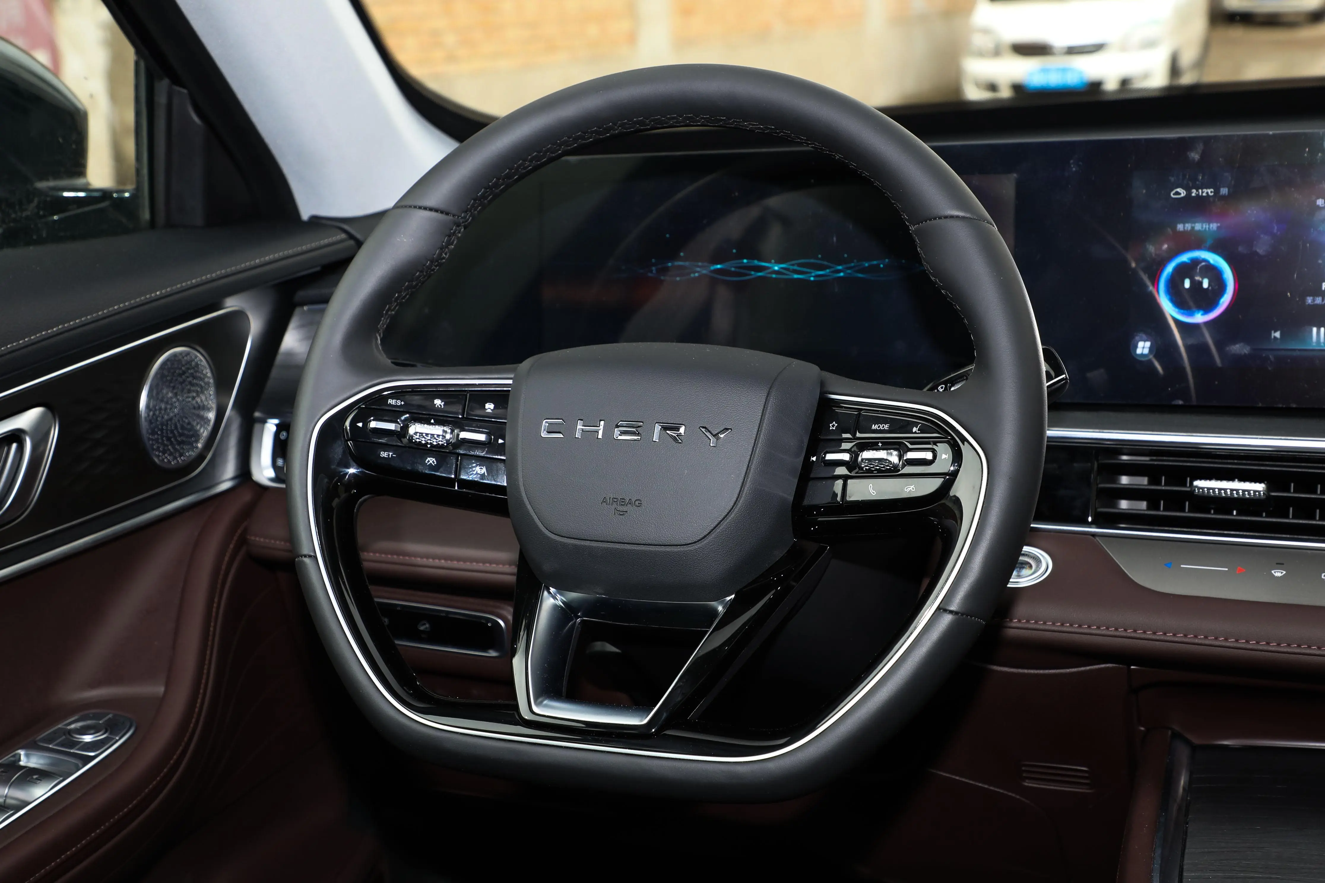 新车丨国产中型七座SUV，2022款奇瑞瑞虎8 PRO怎么样？插图4