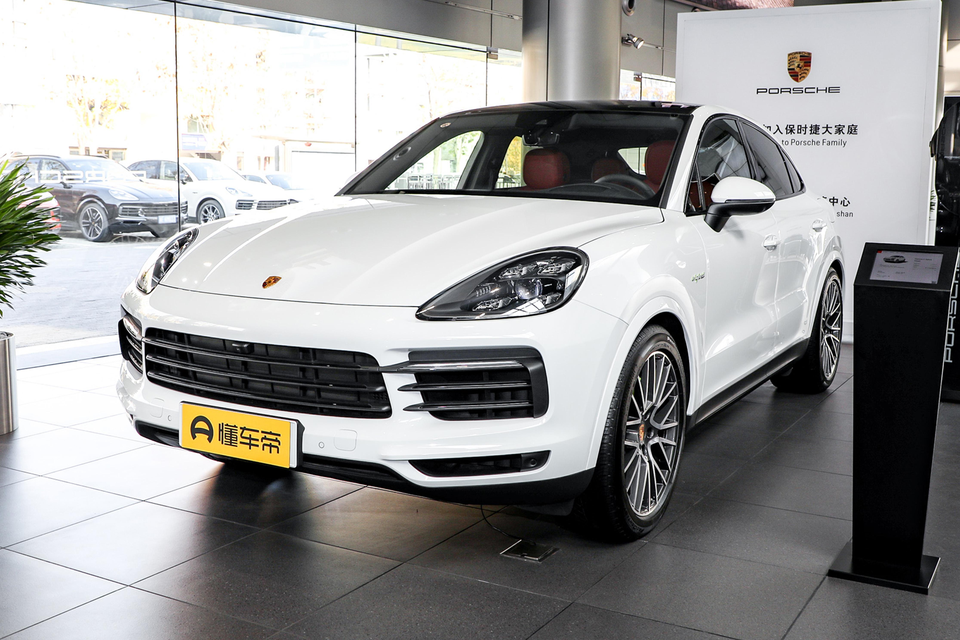 Cayenne Coupé E-Hybrid2T油耗多少,保时捷Cayenne Coupé E-Hybrid油耗2T真实油耗