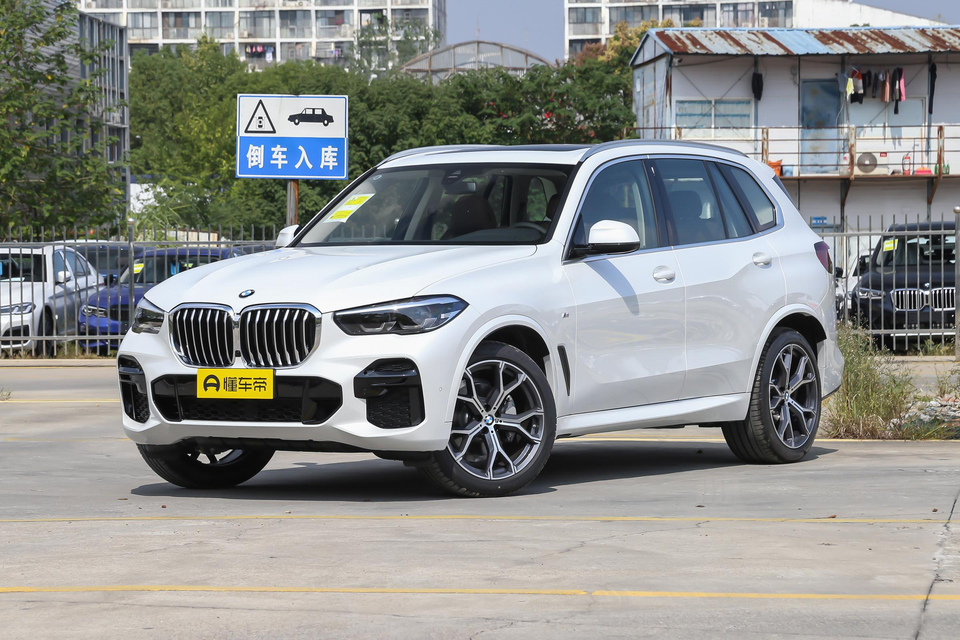 宝马X5(进口)多少钱一辆,宝马X5(进口)新车多少钱(实际价格、高配、低配) 