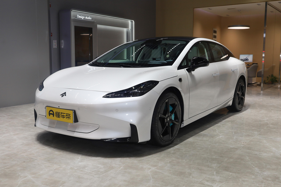 昊铂Hyper GT多少钱一辆,昊铂Hyper GT新车多少钱(实际价格、高配、低配) 