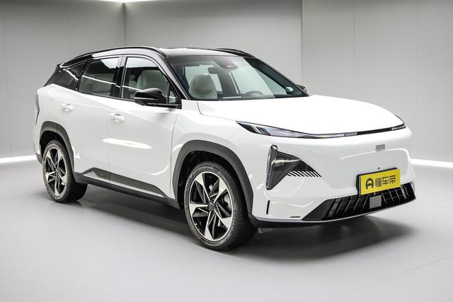 银河L7预计售价20万元左右，吉利又来一款新车