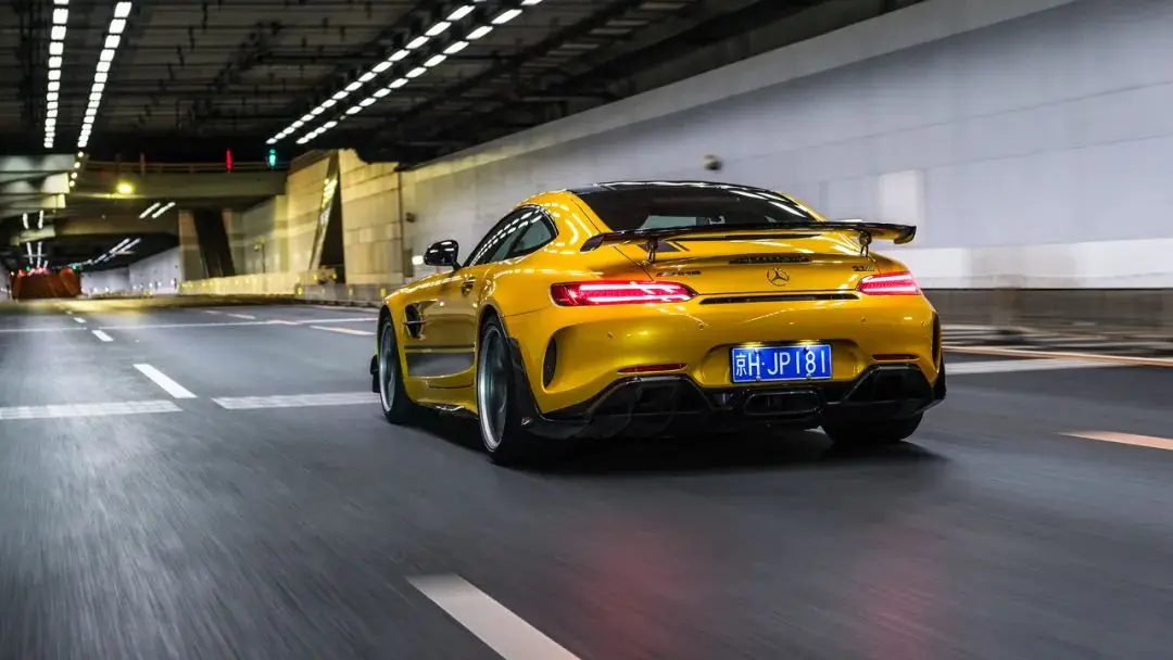 梦想照进现实有多神奇 暗夜精灵AMG GT R PRO与我相爱相杀插图13