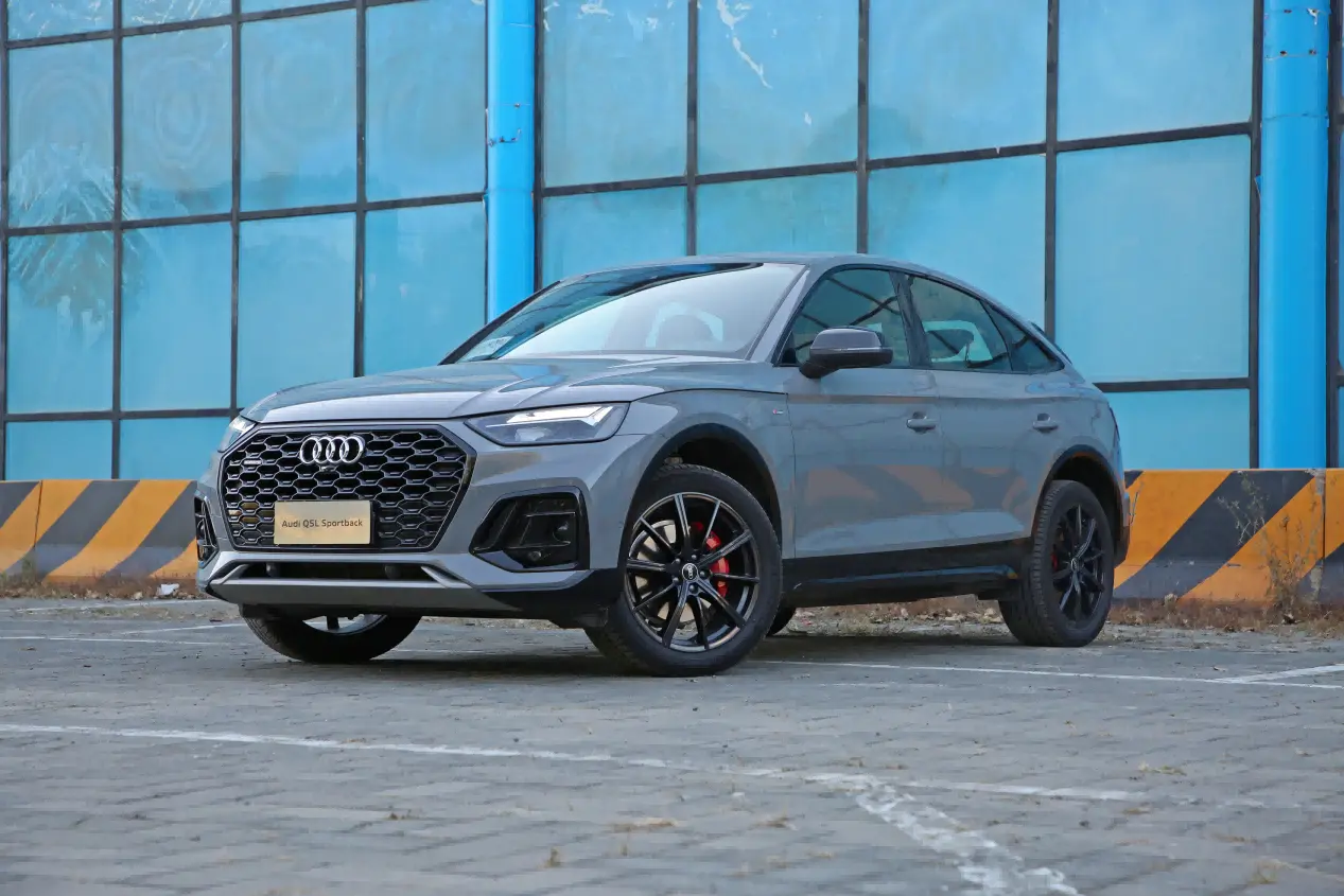 张扬的实用主义者 试驾奥迪Q5L Sportback插图1