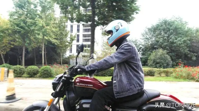 静若绅士 动若脱兔 QJMOTOR闪300S简单试驾插图6