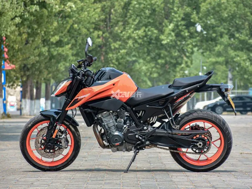 ckd后依然原汁原味试驾ktm790dukeckd版