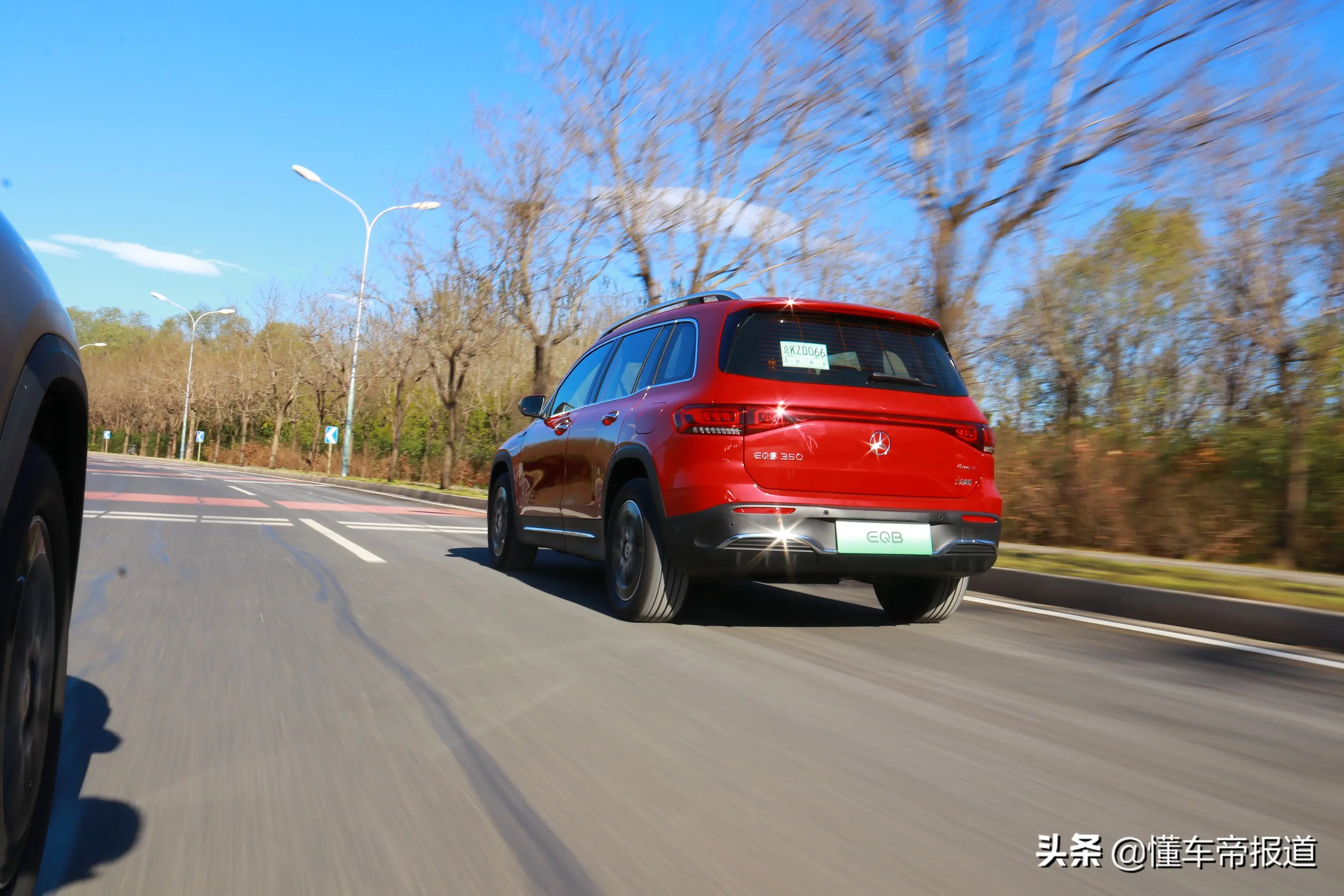 新车｜静若处子，动若脱兔！豪华纯电SUV新贵，试驾奔驰EQB插图23