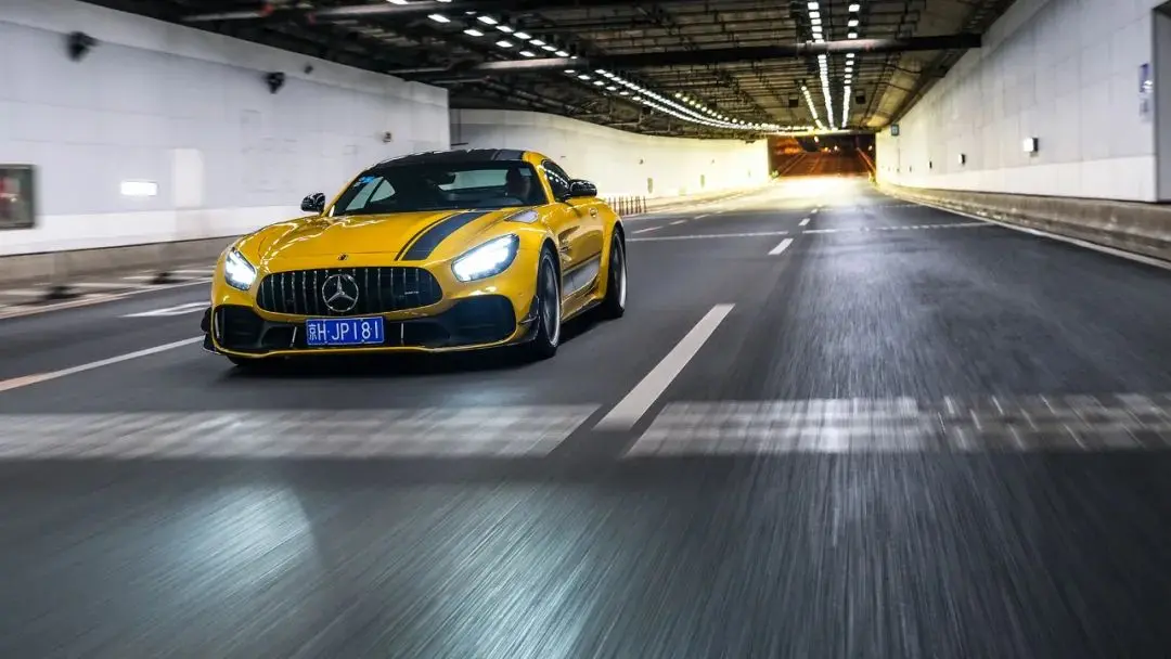 梦想照进现实有多神奇 暗夜精灵AMG GT R PRO与我相爱相杀插图8